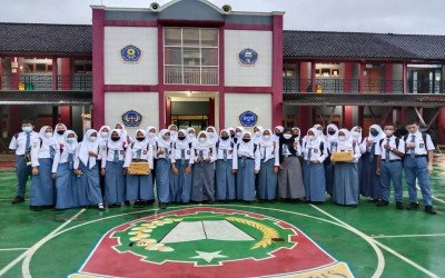 Reorganisasi PMR WIRA SMKN 1 Punggelan Masa Bhakti 2021/2022