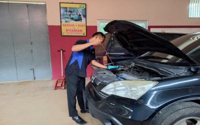 Komponen Mobil yang Harus Diperiksa Sebelum Dinyalakan